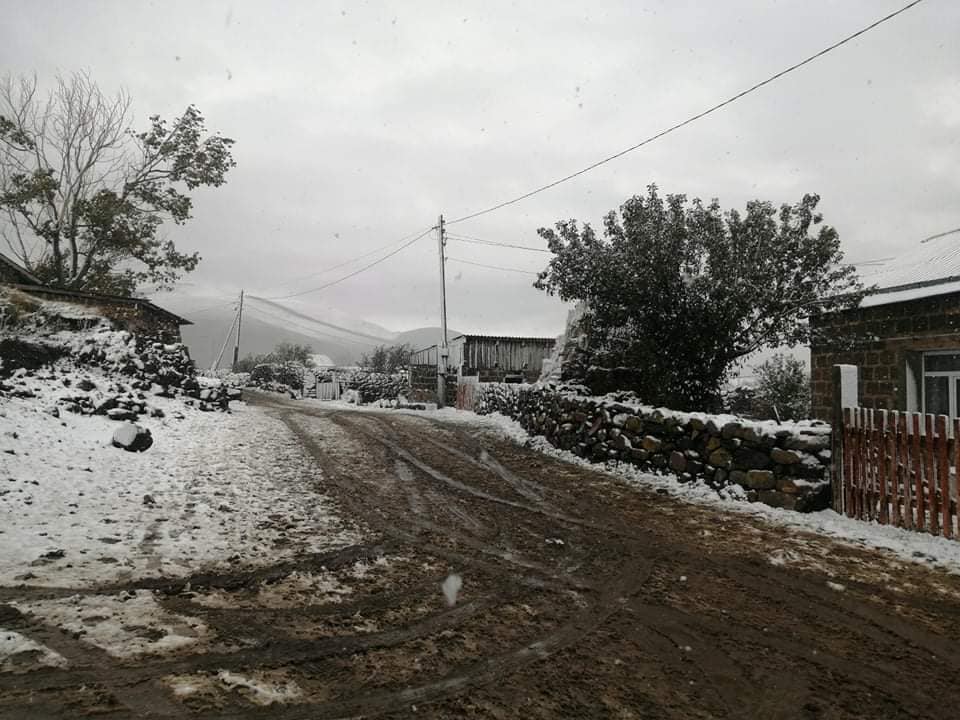 Most of the residents of Ninotsminda and Akhalkalaki meet harsh winter in difficult conditions